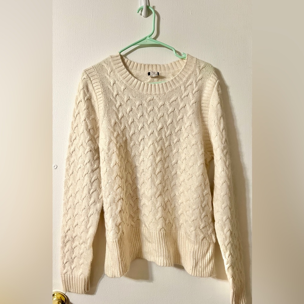 J Crew cable knit sweater- XL